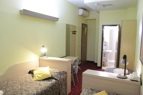 Hotel Lugano – Milan, DC