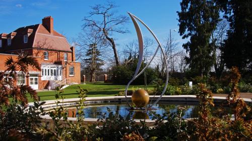 Garden, The Pinewood Hotel in Slough