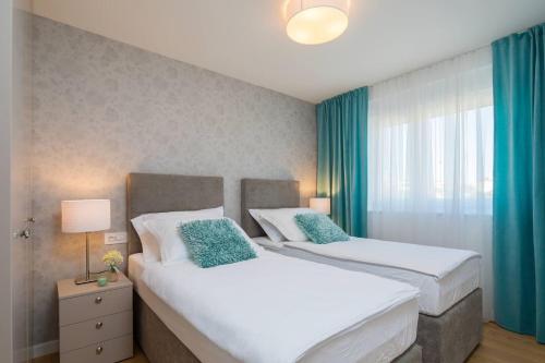 UNIQUE LUXURY APARTMENT MILA WITH SEA VIEW