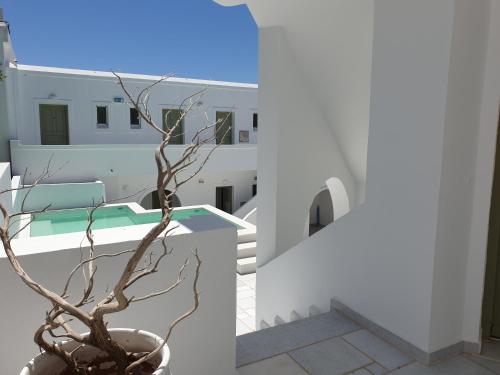 Artemis Hotel, Antiparos