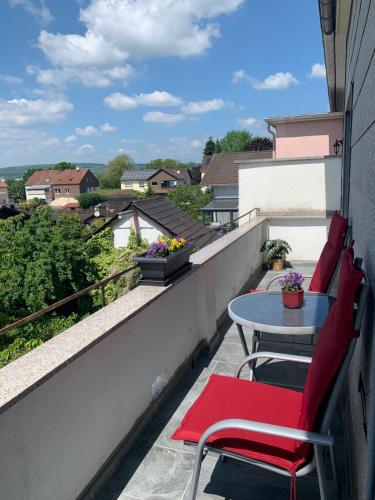 Moderne Ferienwohnung mit Balkon im schönen Saarland (Moderne Ferienwohnung mit Balkon im schonen Saarland) in 迪林根/薩爾
