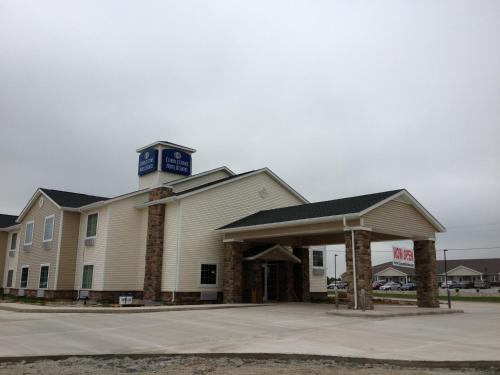 Cobblestone Hotel & Suites - Newton in Newton, USA