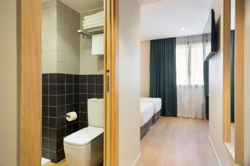 Hotel Brick Barcelona - image 3