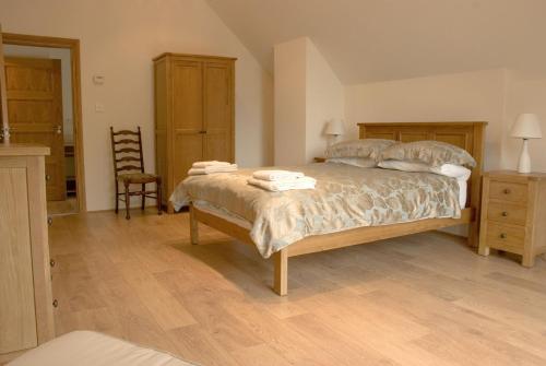 Courtyard Mews - image 3