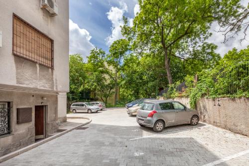 Terrace Apartments at City Park