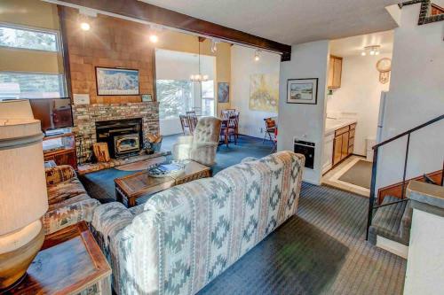 

Chamonix #096 - Two Bedroom Loft Condo