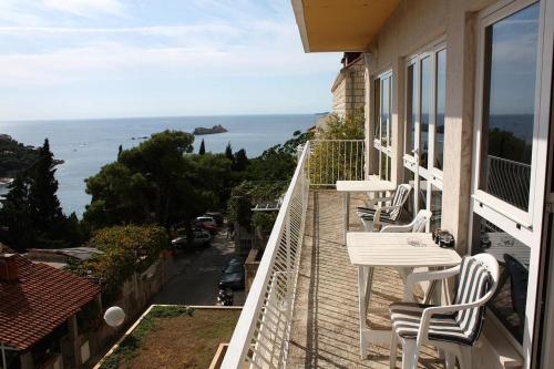 Apartments with a parking space Dubrovnik - 4688