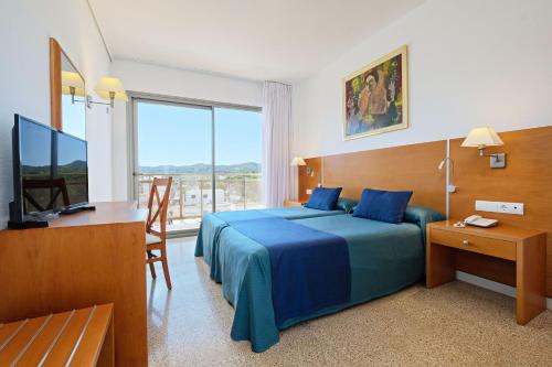 azuLine Hotel S'Anfora & Fleming - image 10