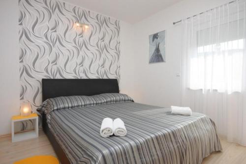 Apartments with a parking space Funtana Porec - 7076 Funtana