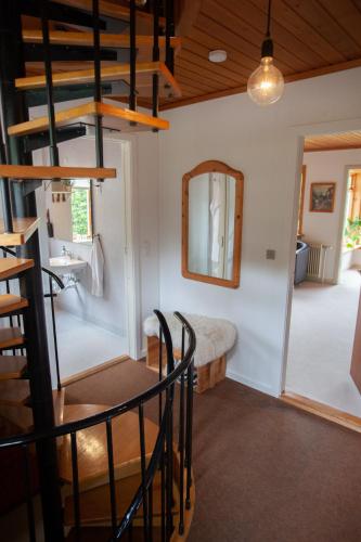 3 storey, 5 bedroom, 3 bathroom house in the center of Tórshavn, Tórshavn (foto 2)