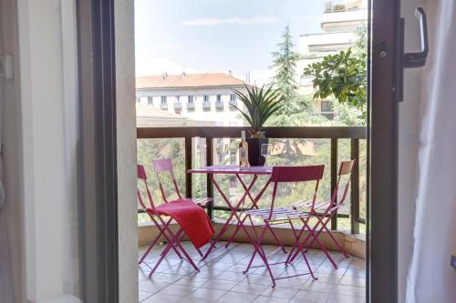 GRAND H -F2, FACE VIEUX- NICE, TERRASSE, ASCENSEUR, CLIMATISATION, Terrace - Nice city center