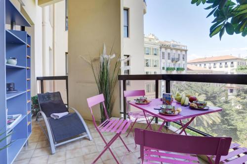 GRAND H -F2, FACE VIEUX- NICE, TERRASSE, ASCENSEUR, CLIMATISATION, Terrace - Nice city center, Nice (fotografie 6)