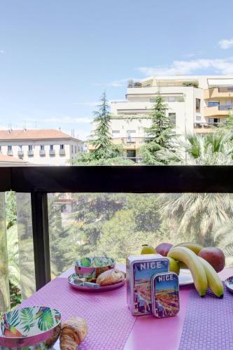 GRAND H -F2, FACE VIEUX- NICE, TERRASSE, ASCENSEUR, CLIMATISATION, Terrace - Nice city center