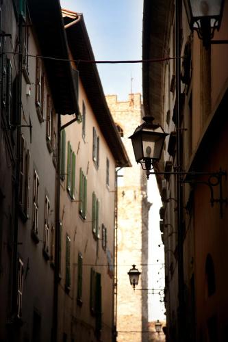 Appartamento di Lusso in Borgo Storico Toscano Appartamento di Lusso in Borgo Storico Toscano