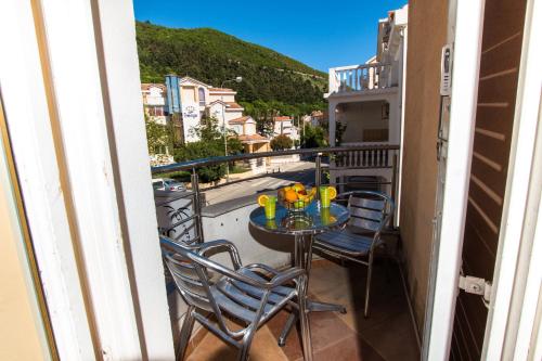 Adzic Apartments - image 5