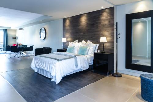  Rooms & Suites Loft 2E Deluxe Edition Arrecife in Arrecife