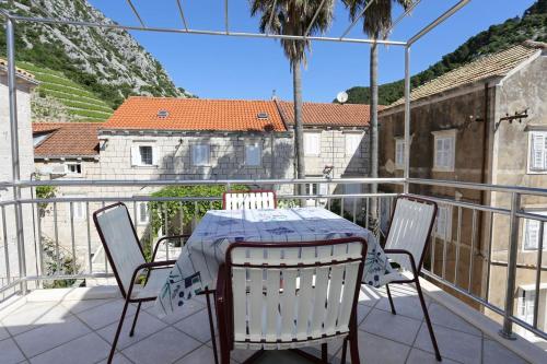 Apartments by the sea Trstenik Peljesac - 10119