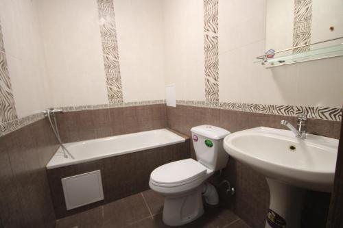 Olympik Guesthouse - image 2