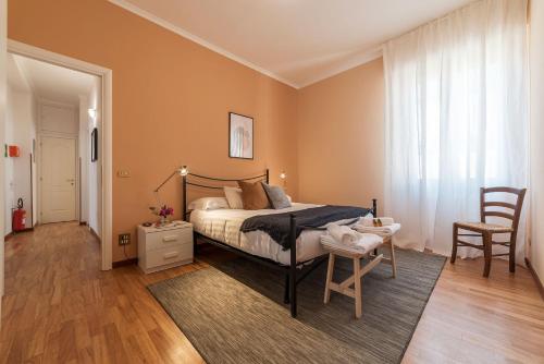 Augustus Suite near Saint Peter - image 9