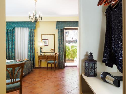 Hotel Sirius - image 3