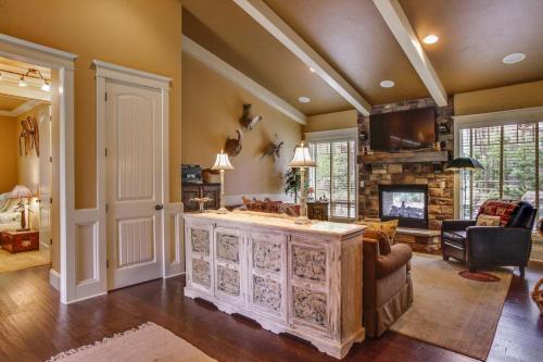 Big River Retreat - image 2