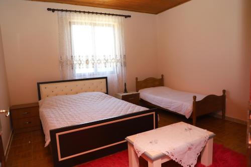 Guest House Pashollari - image 4