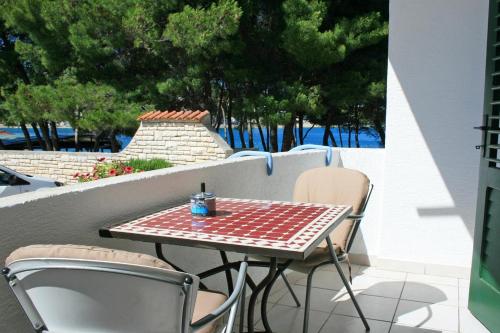 Family friendly seaside apartments Jezera Murter - 9684