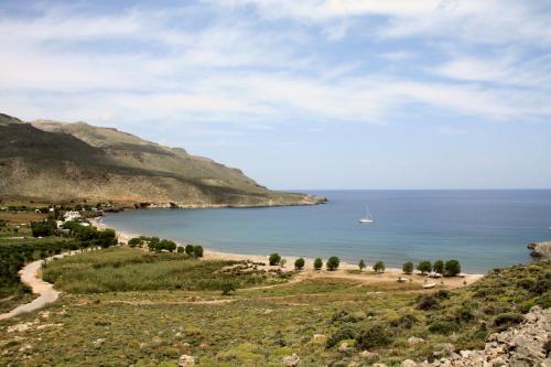 Surrounding environment, Nikos House in Itanos