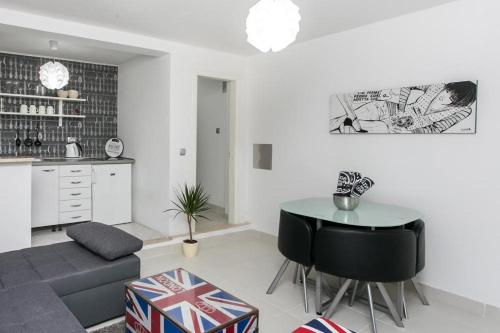 Apartments and rooms with a swimming pool Cavtat, Dubrovnik - 4778