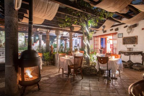 La Casa Azul Huasca & Restaurante La Terraza in Huasca de Ocampo, Mexico