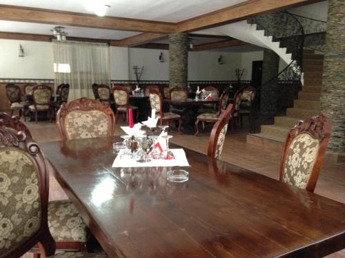 Restaurant, Cabana Haiducilor in Rânca - Novaci