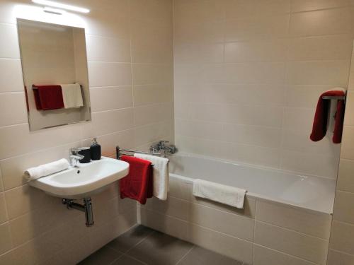 Prima Family Apartments - image 12