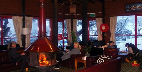 Étterem, The Coachman Ski Lodge in Smiggin Holes