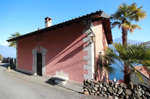  Casa Lago Azzurro Apartement, Pension in Cannobio