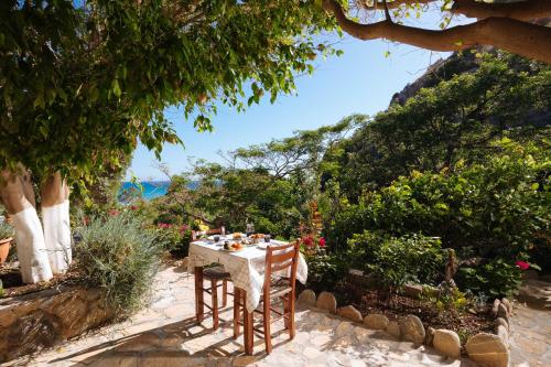 Preveli Crete - Dionysos Tavern & Rooms