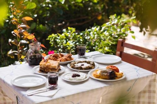  Preveli Crete - Dionysos Tavern & Rooms, Pension in Preveli