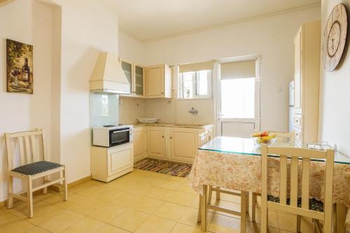  Ifigeneia Apt., Pension in Kato Daratso