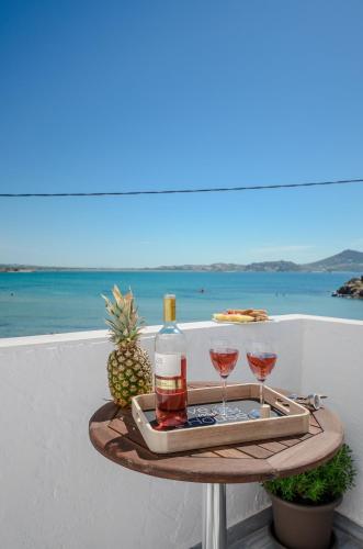 Prestige on the beach – Naxos City, UT