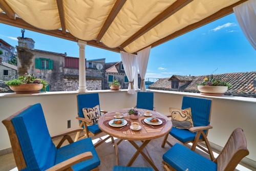 Erkély/terasz, Villa Pergola in Sibenik óvárosa