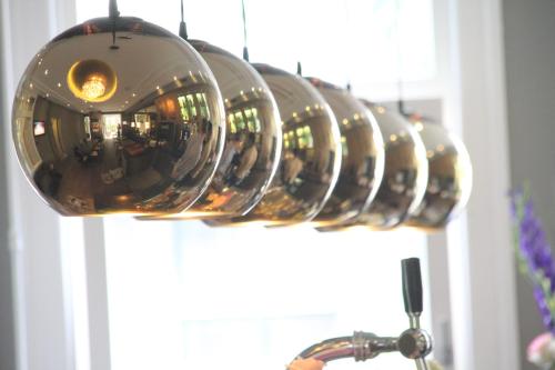 Apple Inn Hotel - image 13