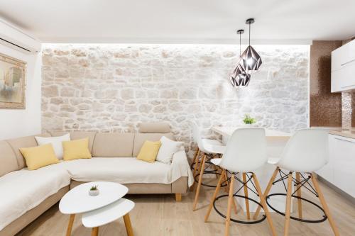 House RokaStone, Split (photo 3)