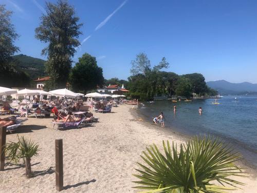 Il vicolo sul Lago apartments gîte à louer Massino Visconti