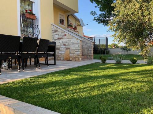  Apartments Flora in Poreč