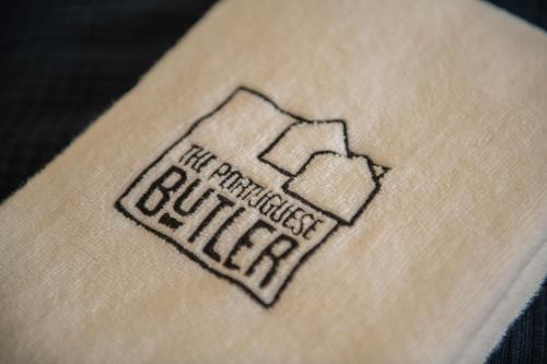 Saldanha Executive Apartment by The Portuguese Butler - image 2