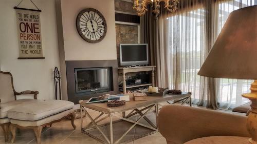 Estia, Cozy & Stylish Villa - Elani, Siviri (Foto 4)