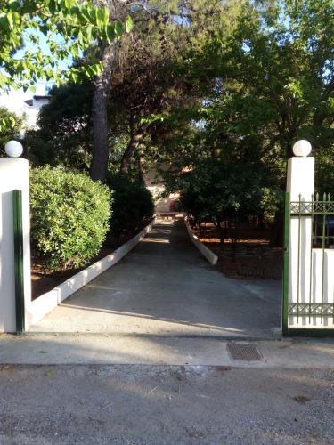  Seaside cottage 50m from the beach in 19005 Nea Makri