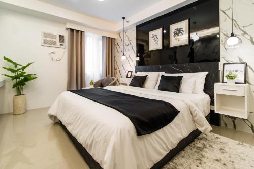 Luxury condo At Shore 1 Tower C1, Mall of Asia Complex Pasay City, Manila