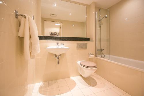 Grand Canal Square Apartments - main image