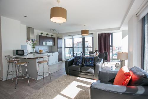 Grand Canal Square Apartments