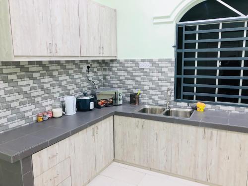 Kitchen, Atocha Homestay - Terong@Taiping in Terong